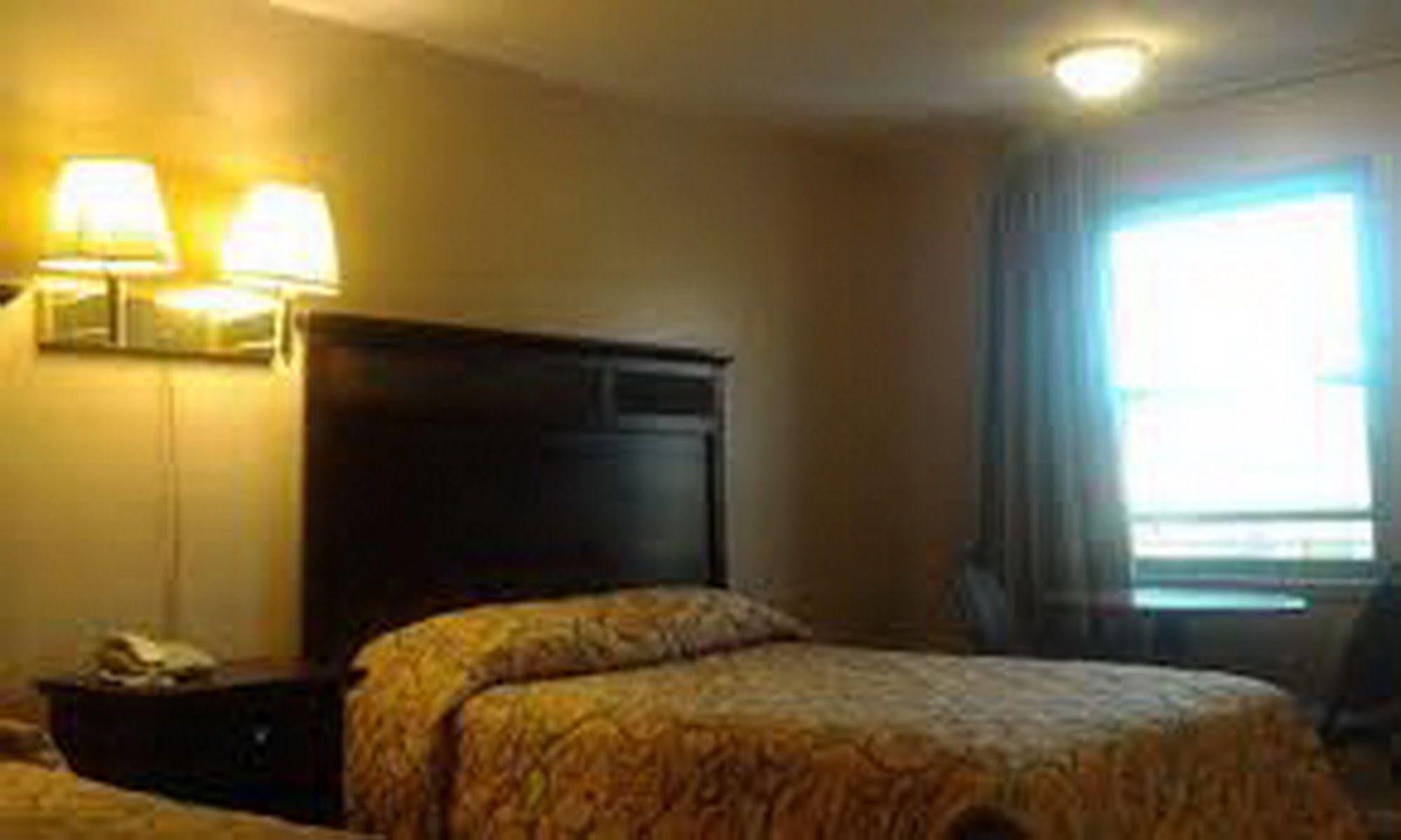 Loyalty Inn Louisa Exterior foto
